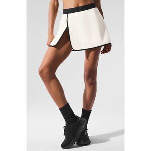 Alo Yoga Airbrush Streamlined Skirt